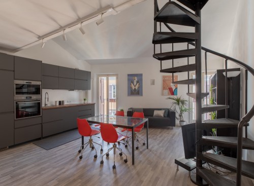 Trastevere Industrial Apartment