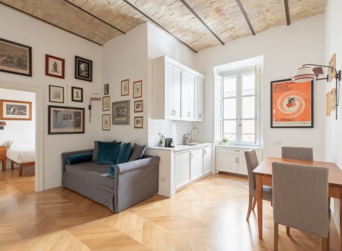 Trastevere Refined Apartment